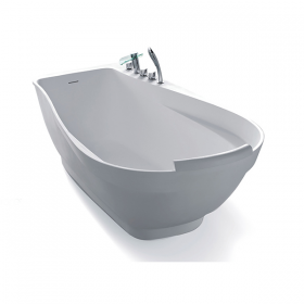 deep soaking bathtub