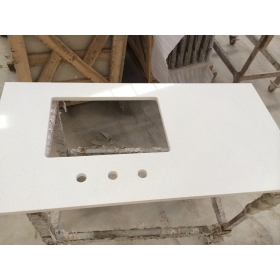 white quartz kitchen countertops