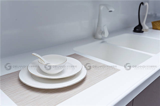 Daily maintenance of Solid Surface Countertop